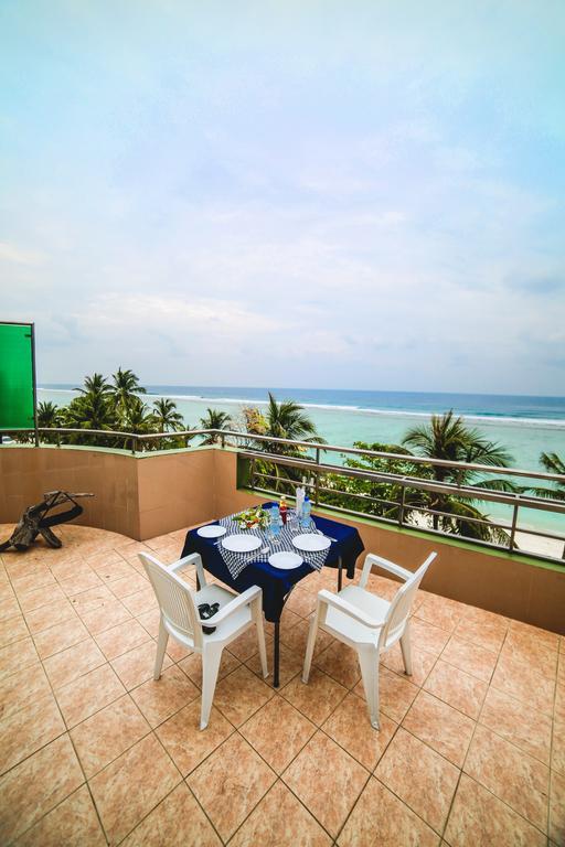 Relax Beach Inn Male Luaran gambar